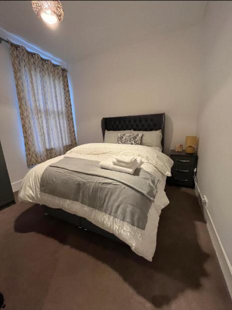 Two Bedroom In Апартаменты *