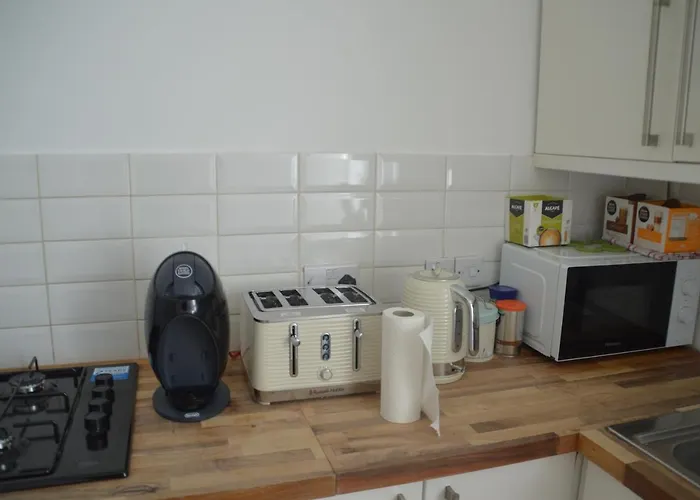 Two Bedroom Apartment In London